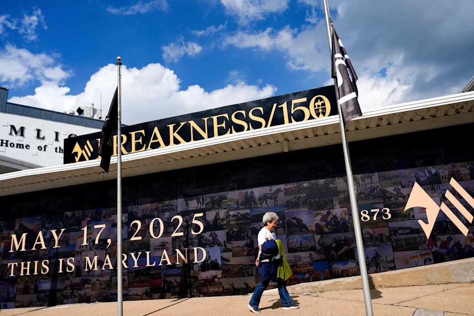 Belmont Stakes 2025 action - journalism horse race